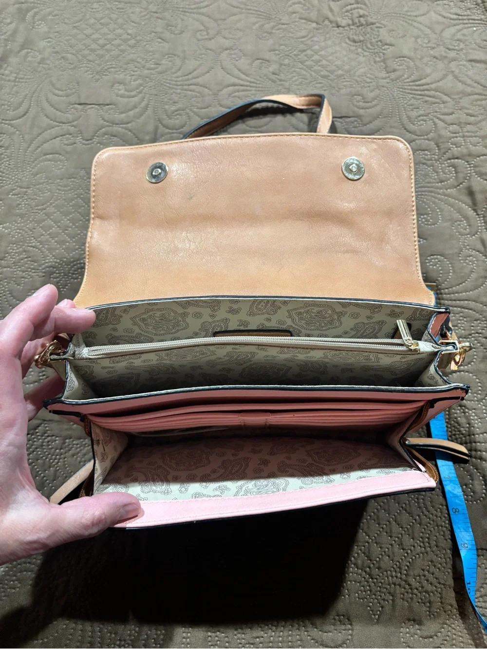 Simply Noelle compact crossbody